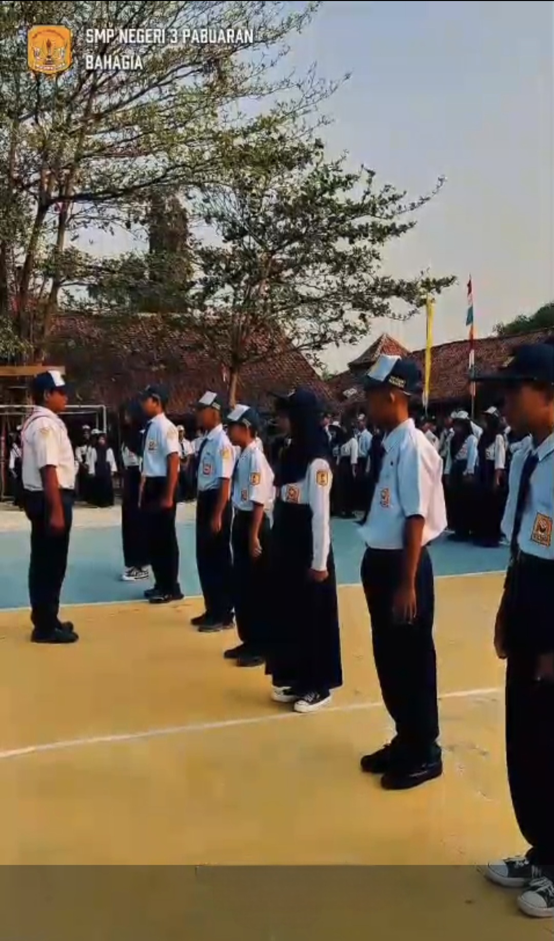 Pembiasaan Upacara Bendera